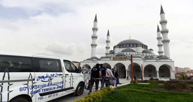 Ramazan Öncesi Başkent Camilerinde Temizlik Seferberliği