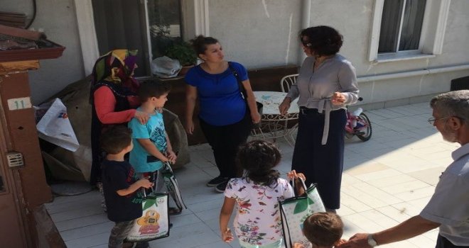 Kapı Kapı Gezerek Çocukları Okula Davet Ettiler
