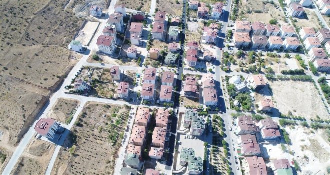 15 Temmuz Mahallesinde Sıcak Asfalt Çalışması Sürüyor