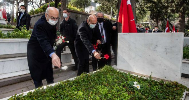 Başkan Soyer Çanakkale Zaferi'nin yıldönümü etkinliğine katıldı