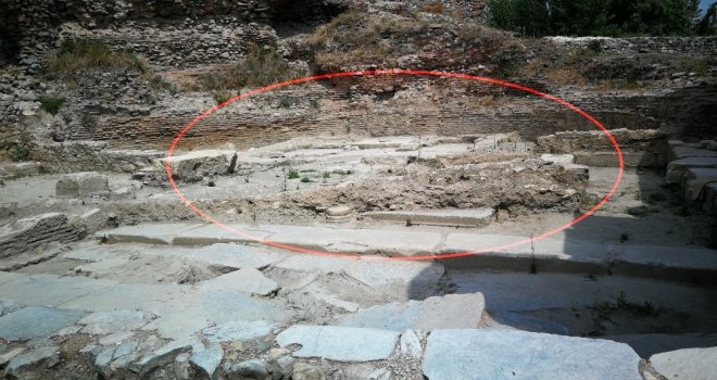 2 Bin Yıllık Tarihi İstanbul Kapıda Şapel Ve Taştan Yollar Ortaya Çıktı