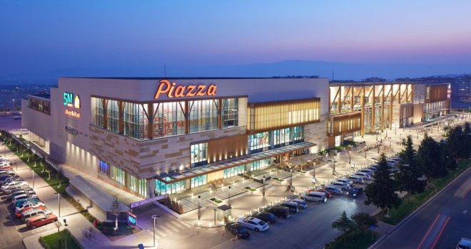 Piazzada Bayram Alışverişlerinde Cazip İndirimler