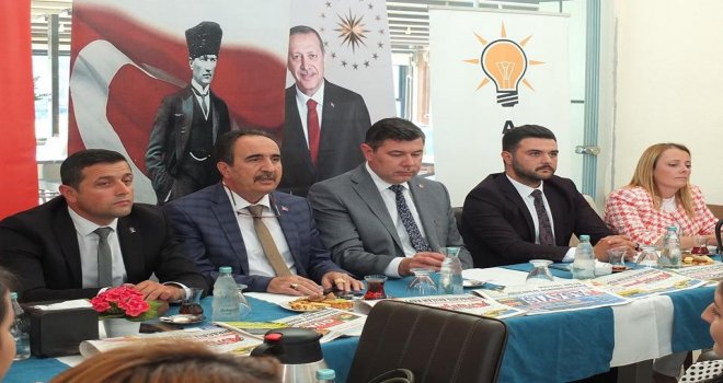 Ak Parti Çorlu İlçe Teşkilatının Yeni Yönetimi Tanıtıldı