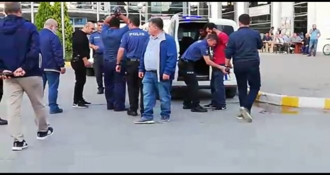 Hırsızın Yakınları  Olay Çıkardı: 3Ü Polis 6 Yaralı