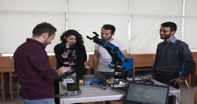 Geleceğin Bilim İnsanları Kto Karatayda Yetişiyor