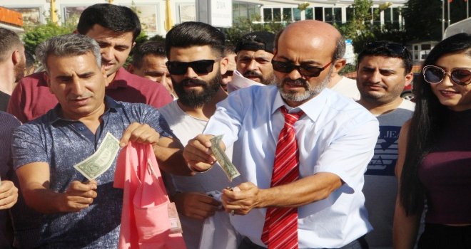 Antalyada Esnaftan Dolar Yakmalı ‘Kur Teşekkürü