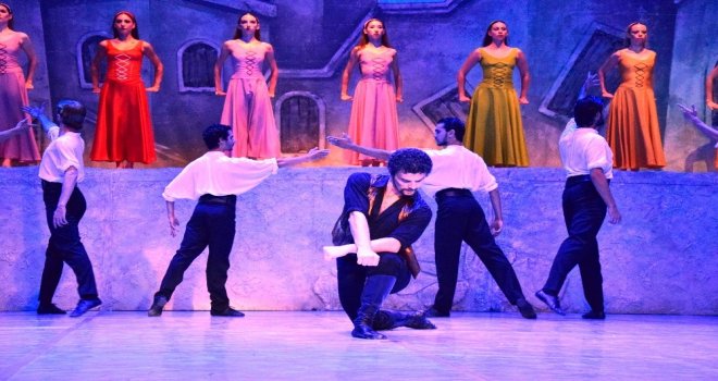 16. Uluslararası Bodrum Bale Festivali “Zorba İle Başladı