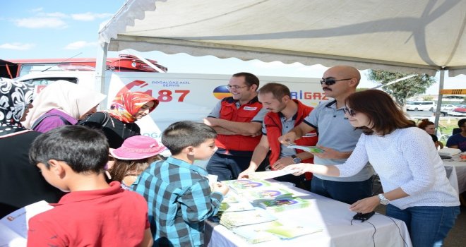 Kayserigaz Bilim Şenliğine Katıldı