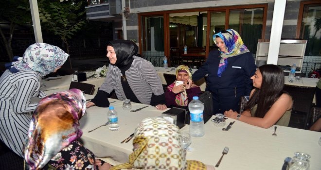 Görme Engelli Kadınlarla İstişare Toplantısı Düzenlendi