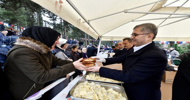 Başkan Türkmen Nakkaştepe Millet Bahçesinde Vatandaşlarla Buluştu