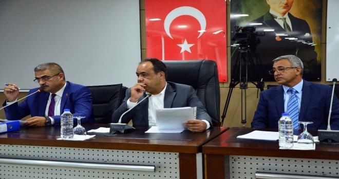 Adanada Okulların İlk Günü Ulaşım Ücretsiz