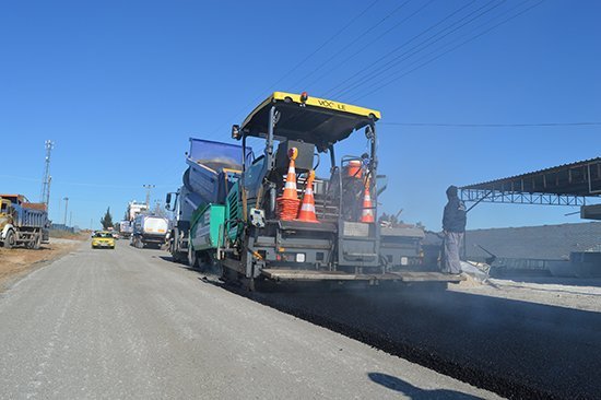 Aksu Karaçallıkemerağzı Grup Yolu Sıcak Asfalta Kavuşuyor