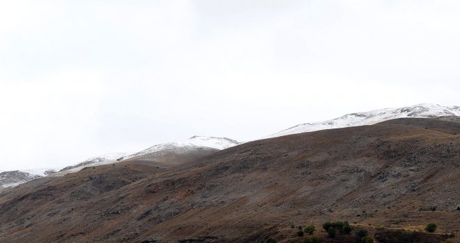 Çelikhana Yılın İlk Karı Yağdı