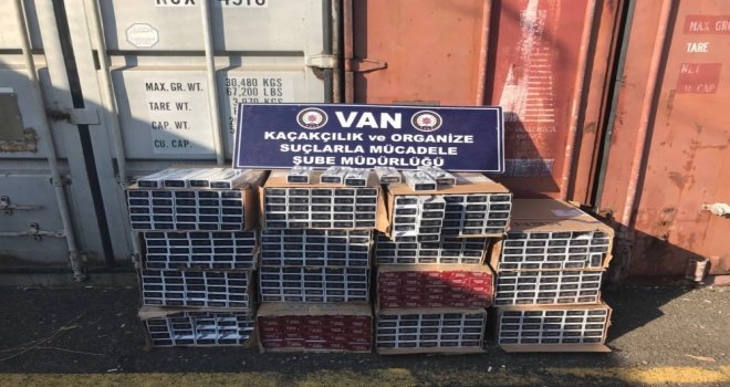 Vanda 16 Bin 500 Paket Kaçak Sigara Ele Geçirildi