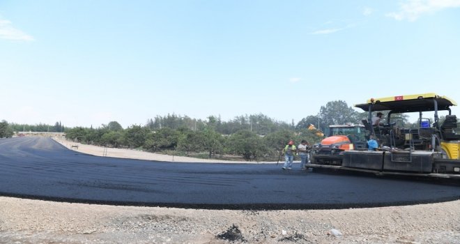 Konyaaltında Sıcak Asfalt Çalışması Başladı