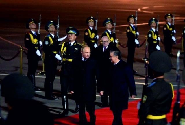 Rusya Devlet Başkanı Putin Özbekistanda