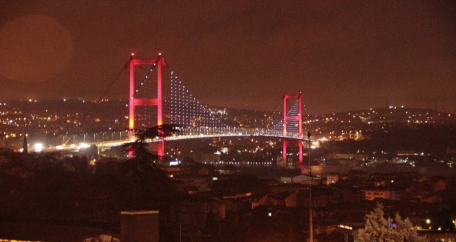 İstanbulda Sis Etkili Oluyor