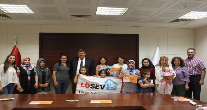 Lösemili Çocuklar Kto Karatay Üniversitesinde Resim Yaptı