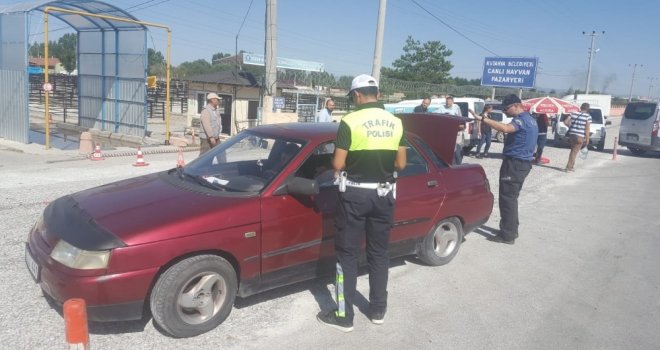 Kütahya Polisinden Huzurlu Bayram Uygulaması