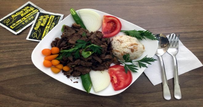 En Lezzetli Bayram Kavurması Kendi Yağında Yapılanı