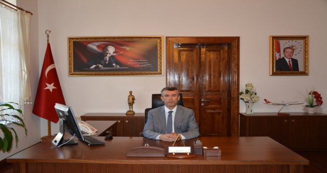 Kaymakam Sırmalı; “Bayramlar, Millet Olma Şuurunun Kuvvetlendiği Çok Önemli Ve Özel Günlerdir”