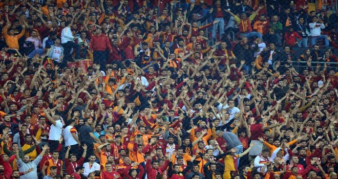 Türk Stadyumunda Maçı 37 Bin 308 Biletli Seyirci İzledi