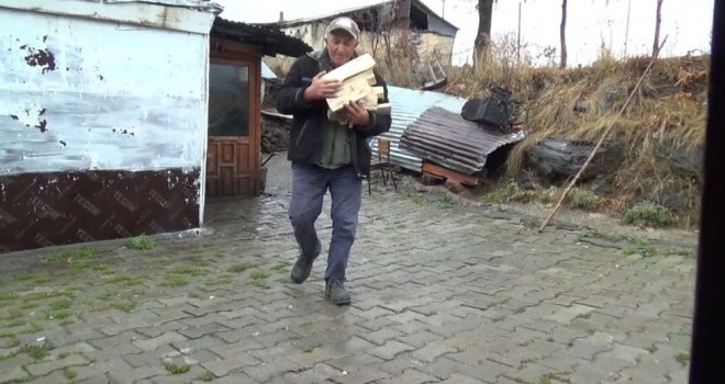 Karsta Havaların Soğudu, Sobalar Yanmaya Başladı