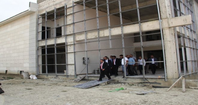 Müdür Akdoğan, Devlet Hastanesinde İncelemelerde Bulundu