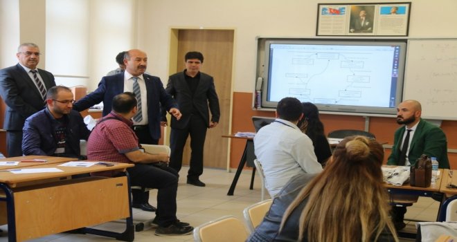 Sınıf Öğretmenleri Aslı Unutulmaz