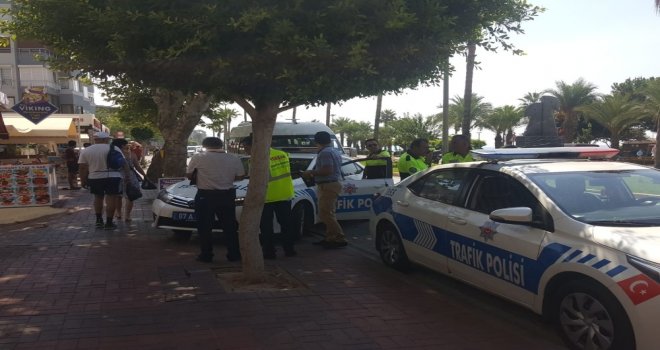 Turist Taşıyan Minibüs Ve Otobüslere Yönelik Denetim