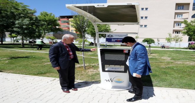 Van Büyükşehir Belediyesi Engelliler İçin Şarj İstasyonları Kurdu