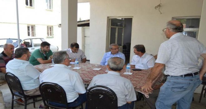 Kaymakam Kaya, Köylerde Vatandaşla Bir Araya Geldi