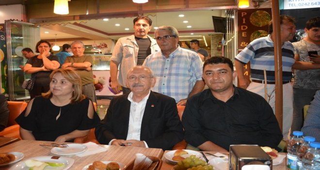 Chp Lideri Kılıçdaroğluna Korkutelinde Yanık Dondurma İkramı