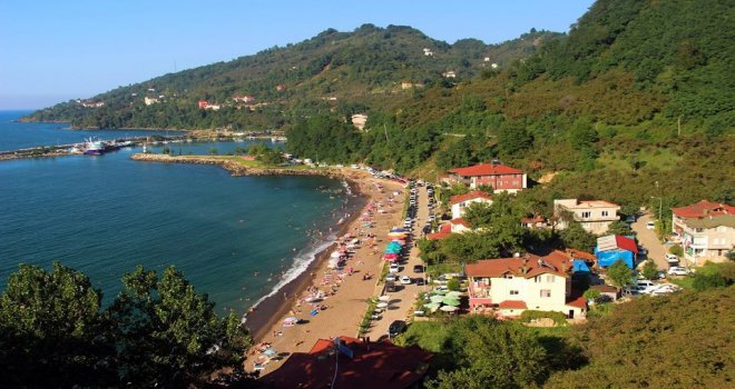 Ordu Yerli Ve Yabancı Turistlerin İlgi Odağı
