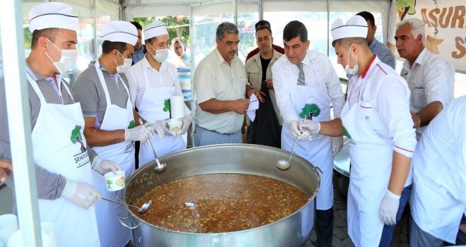 Şehitkamilden Aşure İkramı