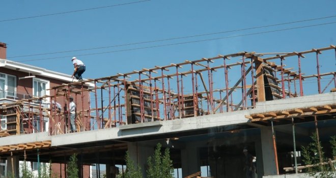 İnşaat İşçileri Yürekleri Ağza Getirdi