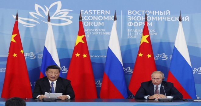 Putin: “Çin İle Askeri İlişkilerimizi Arttırıyoruz”