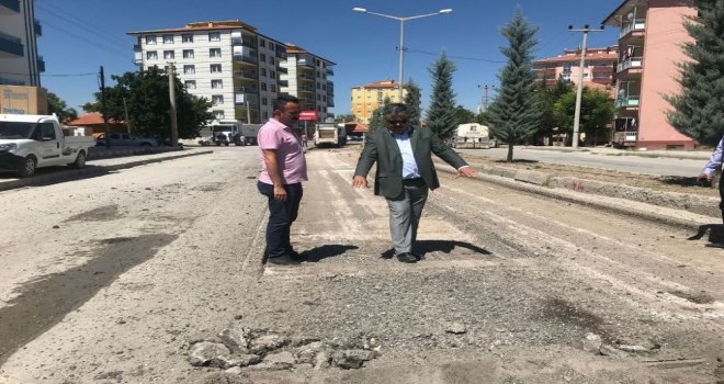 Başkan Özgüven, Sahadaki Çalışmaları İnceledi