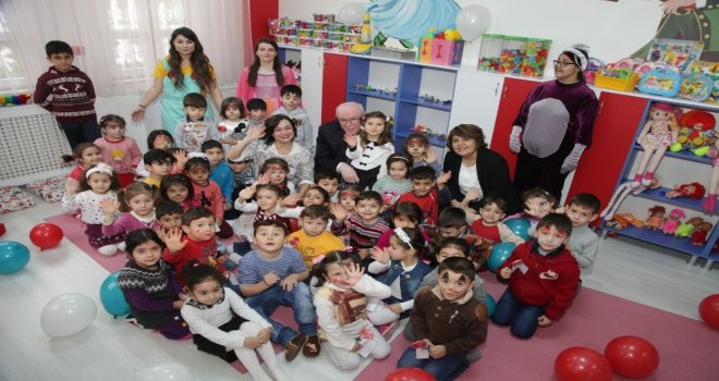 Başkan Kurt: Çocuklar Mutluysa Biz De Mutluyuz
