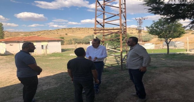 Belediye Başkanı Seçen, İçme Suyu Şebeke Çalışmalarını Yerinde İnceledi