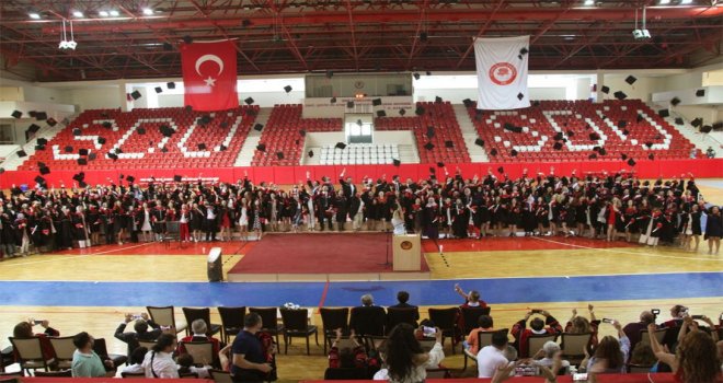 Sdüden Sağlık Ordusuna Yeni Hekimler