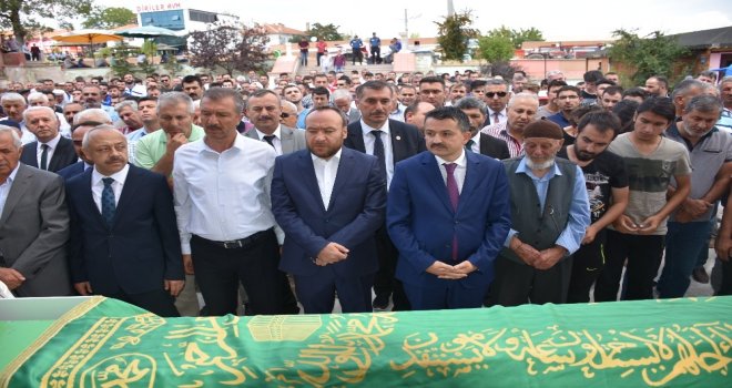 Trafik Kazasında Ölen Tekniker İçin Cenaze Töreni Düzenlendi