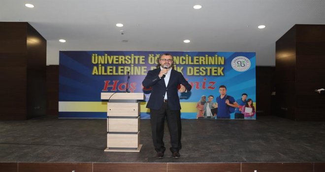 Arnavutköyde Çocuk Gelişiminde Ebeveynin Rolü Anlatıldı