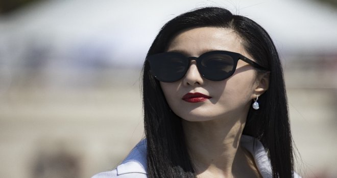 Çinde Ünlü Aktriste 129 Milyon Dolar Vergi Cezası
