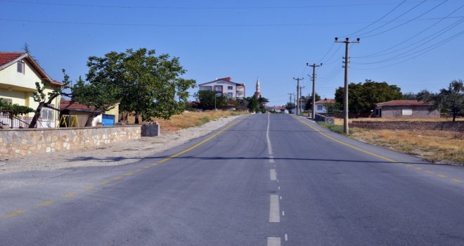 Belediye Kış Mevsiminde Zorluk Çıkaran Yolları Bakımdan Geçirildi