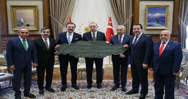 Cumhurbaşkanı Erdoğan, Tobb Başkanı Hisarcıklıoğlu Ve Heyetini Kabul Etti