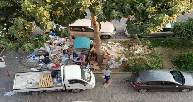 Kuşadası Belediyesinden Çöp Açıklaması