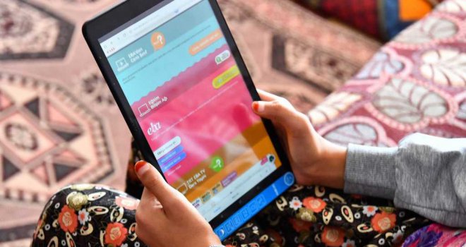 Tablet dağıtımına Kiraz’dan başlandı