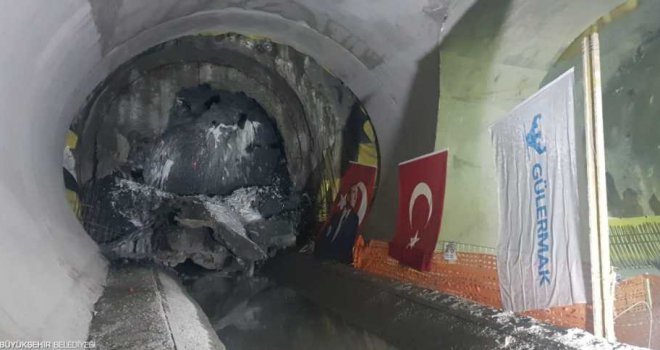 Metro tüneli Narlıdere İstasyonu ile buluştu