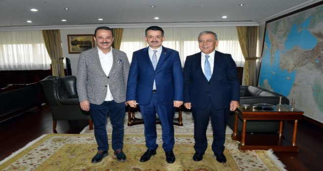 Başkentte İzmir Mesaisi